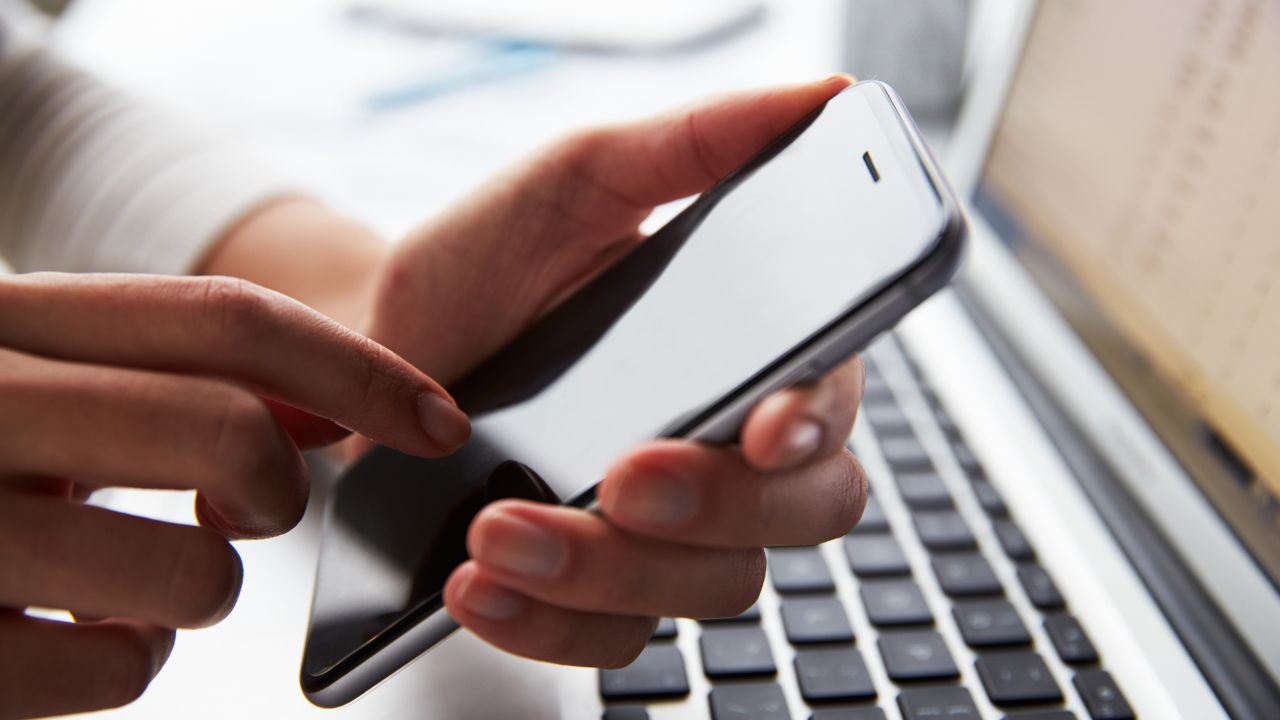 Common Mobile Phone Issues & How to Fix Them