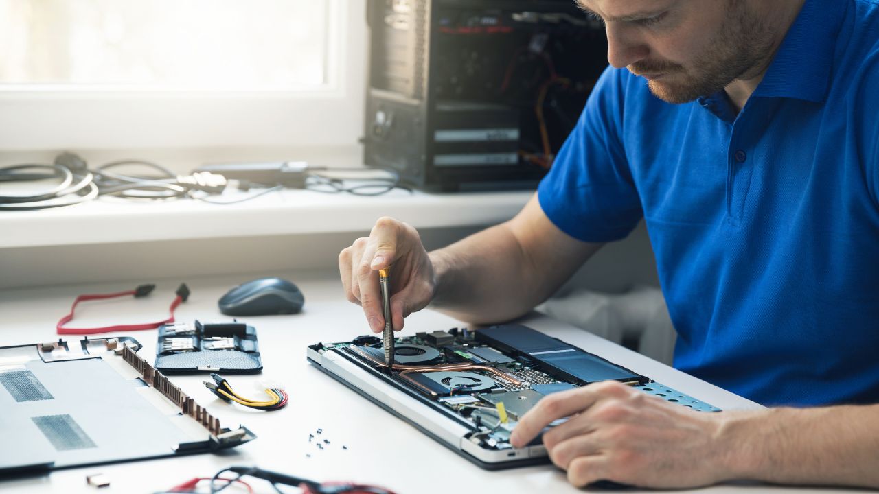 iPad Screen Cracked? How to Get It Fixed Quickly